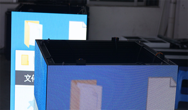 TLI LED P2.604mm indoor right angle LED Display 3