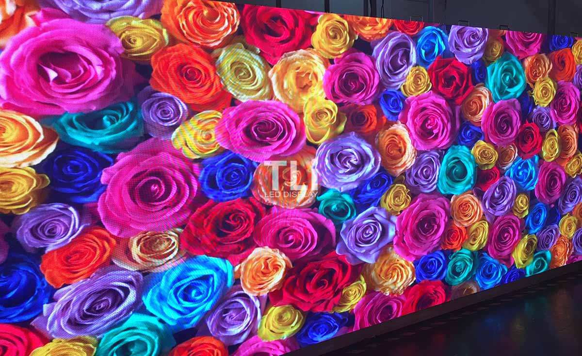 TLI LED TRE576-A 576x576mm indoor LED Display P3mm aging test