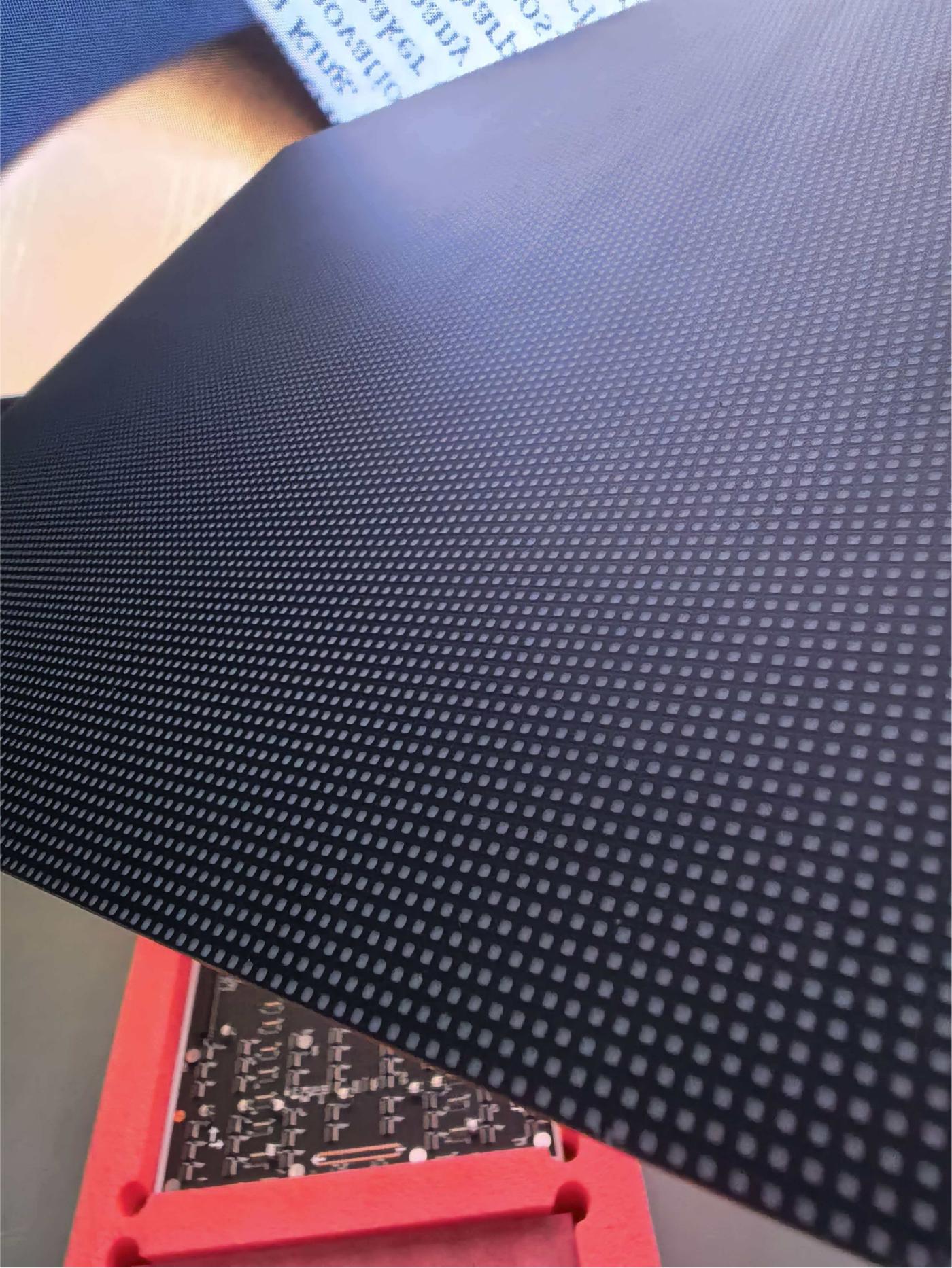 P1.953mm indoor LED to Italy Vertical LED screen-High protection GOB LED Module high protection